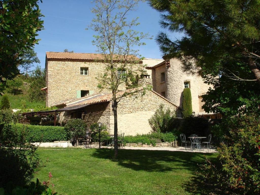 Domaine De La Grange Neuve Hotel La Roque-sur-Pernes Exterior photo